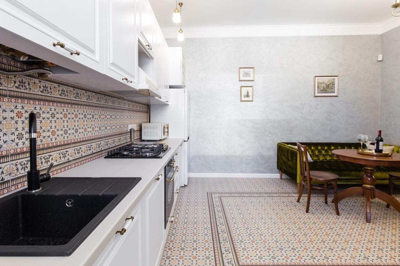 Apartament Смольського, 6 Lwów Zewnętrze zdjęcie